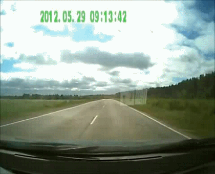 Чуть не сбили тупого пешехода